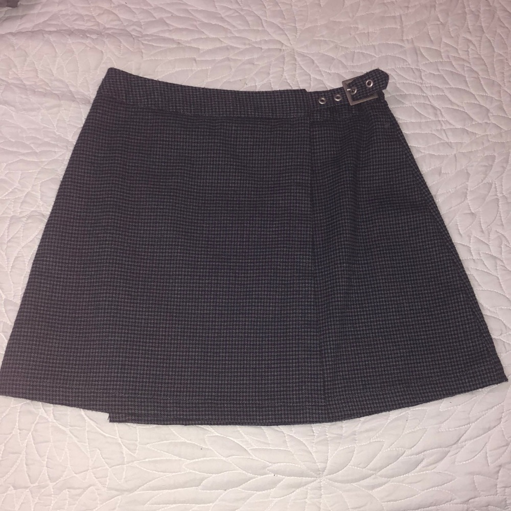 Brandy Melville Adjustable Wrap Skirt